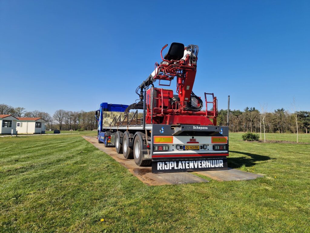 Rijplaten huren bij Schepens Kraanverhuur Heeze Leende Geldrop Someren